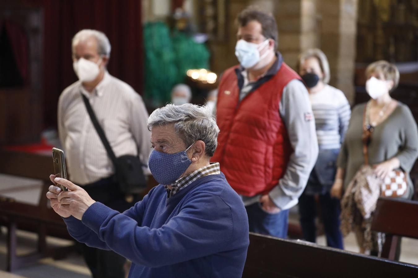 La veneración a la Virgen de los Remedios de Córdoba en martes y 13 en imágenes