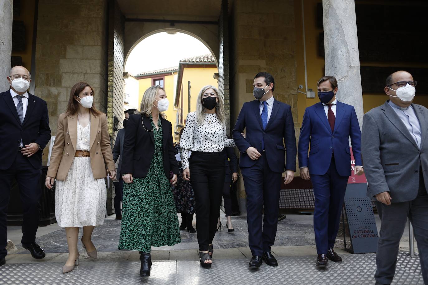 La visita de la consejera de Cultura a las excavaciones de la Mezquita-Catedral de Córdoba, en imágenes