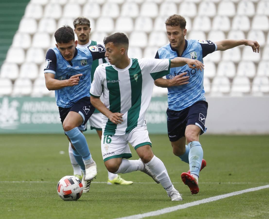 El Córdoba B golea al Rota, el Puente Genil empata con el Ceuta y el Pozoblanco vence al Antoniano in extremis