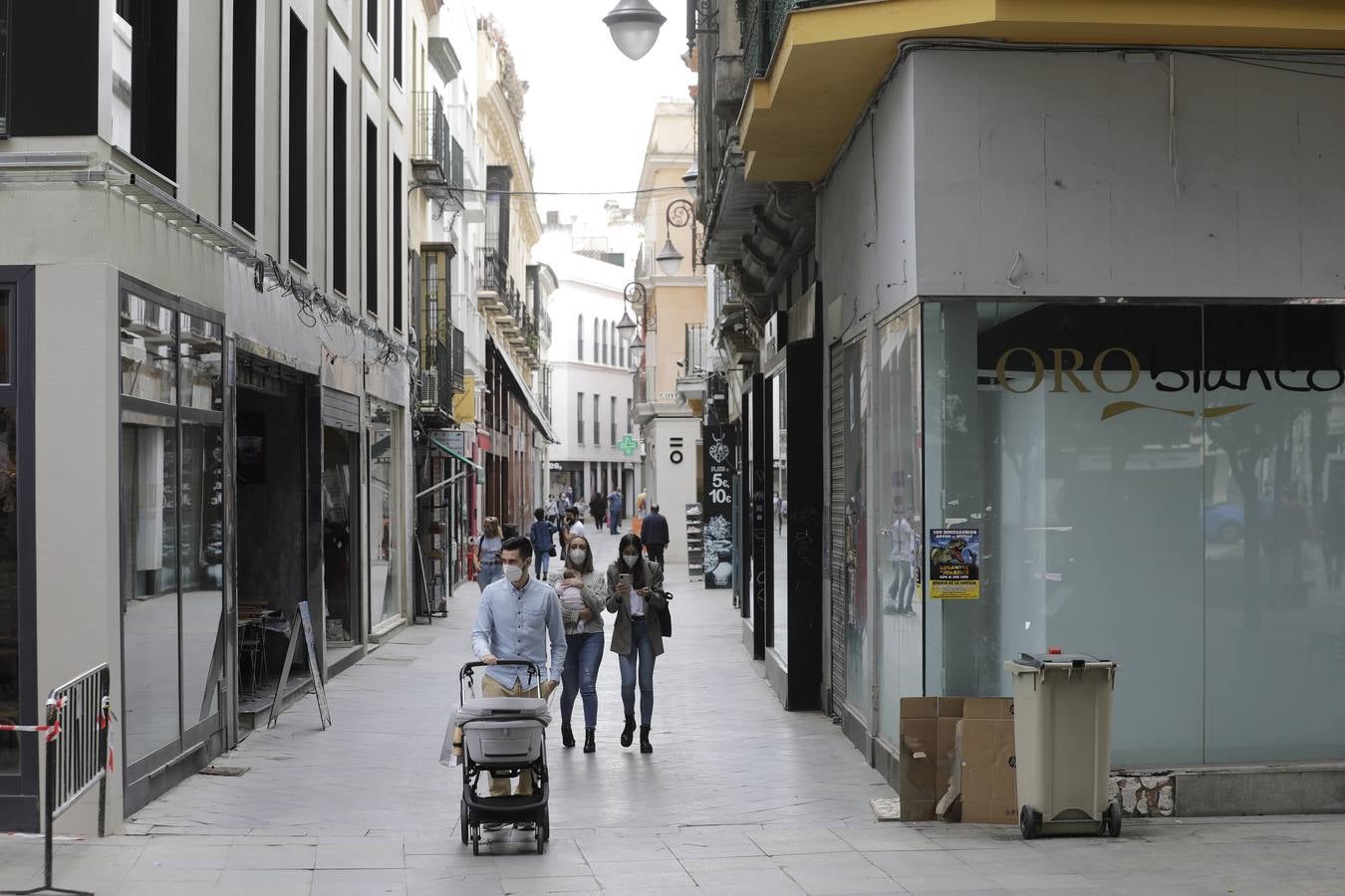 Caen los precios del alquiler en los locales comerciales del Centro de Sevilla