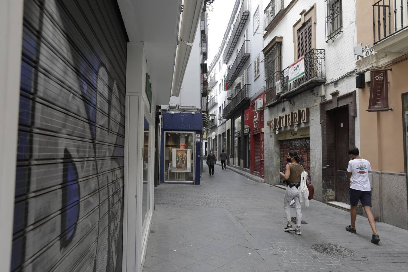 Caen los precios del alquiler en los locales comerciales del Centro de Sevilla