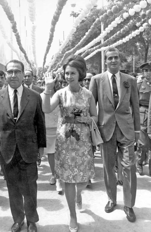 Don Juan Carlos y Doña Sofía en la Feria de Abril de Sevilla de 1968