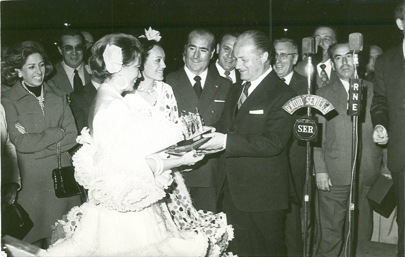 Primera Feria de Abril de Sevilla celebrada en el recinto de los Remedios, en el año 1973