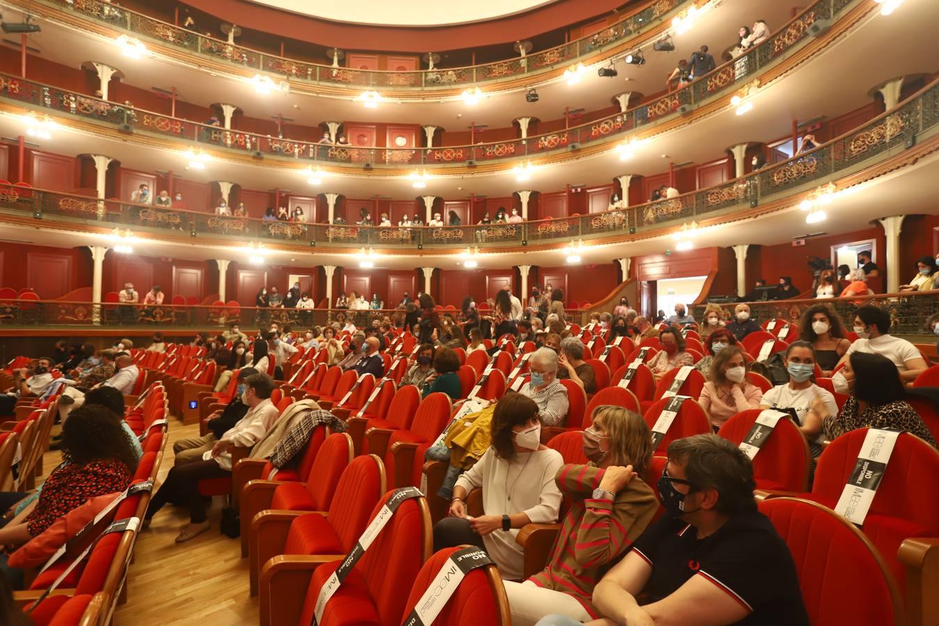 Bernarda Alba en el Gran Teatro de Córdoba, en imágenes