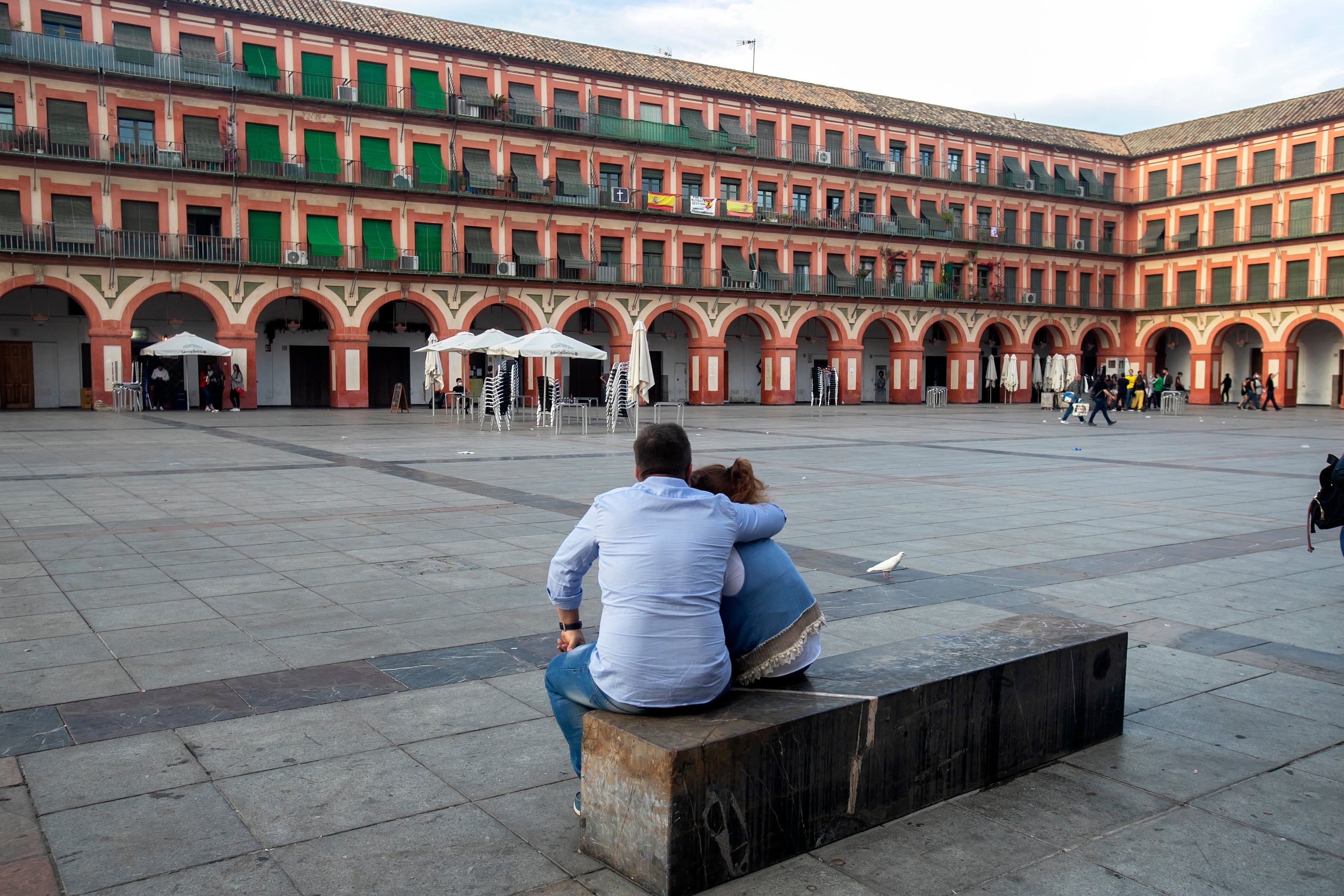 El cierre de los bares a las ocho en Córdoba, en imágenes