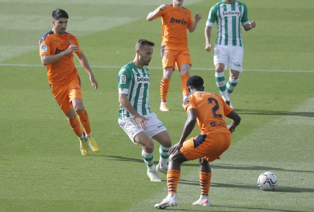 En imágenes, el partido entre el Real Betis y el Valencia C.F.