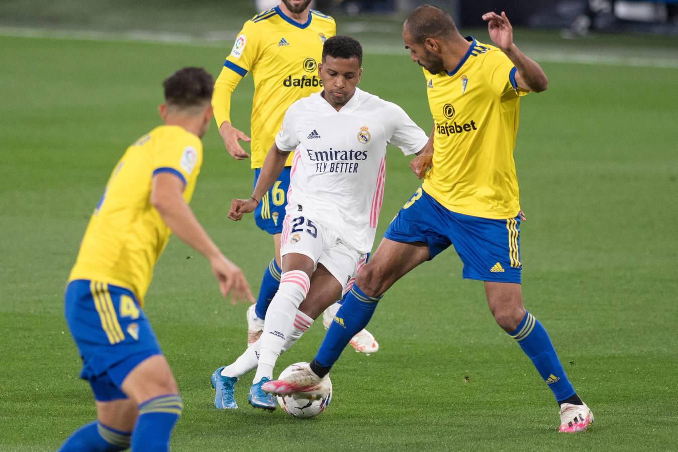 Fotos: Real Madrid-Cádiz CF en Carranza