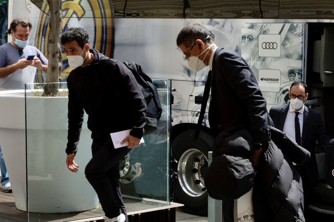 Fotos: La llegada del Real Madrid a Cádiz