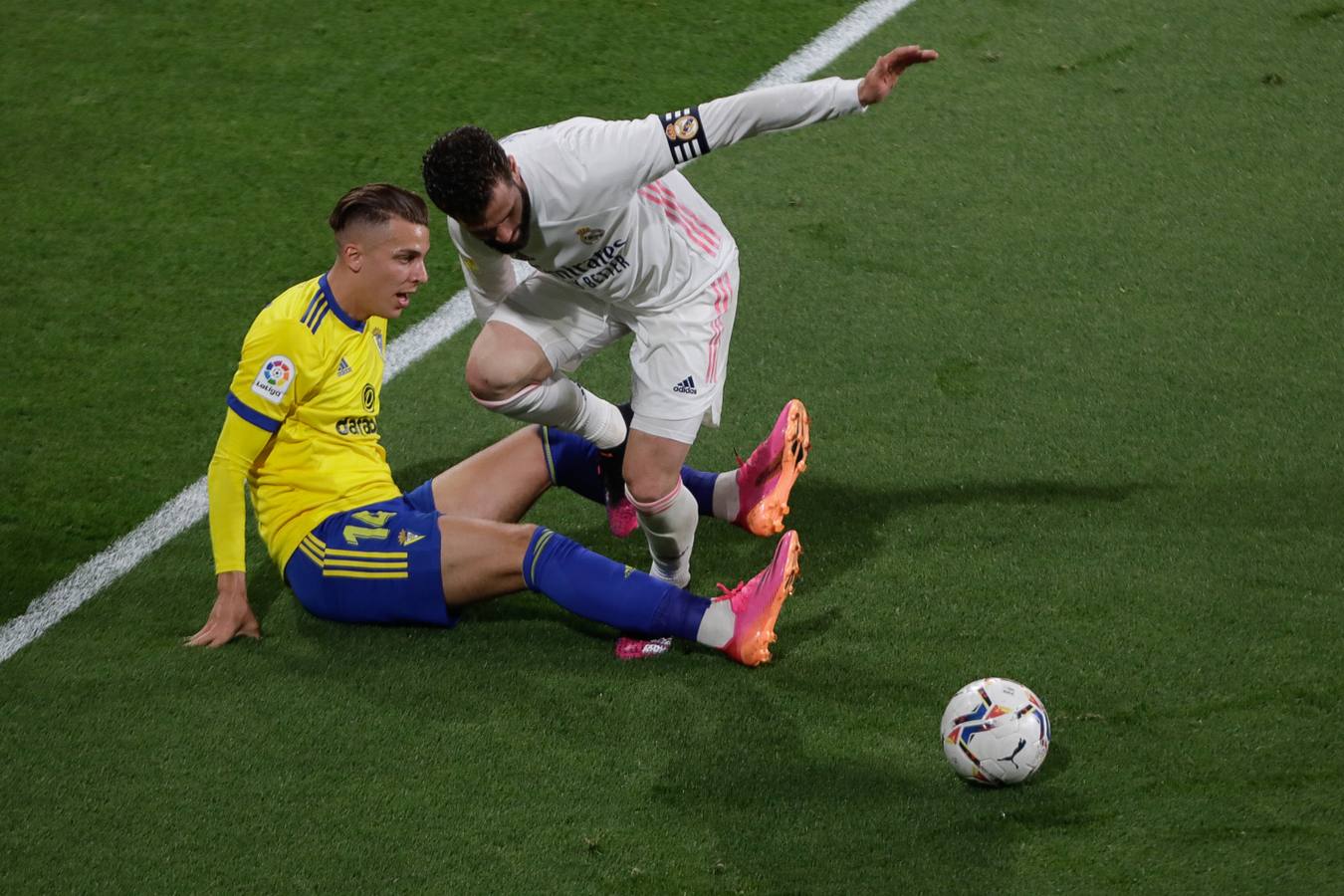 Fotos: Real Madrid-Cádiz CF en Carranza