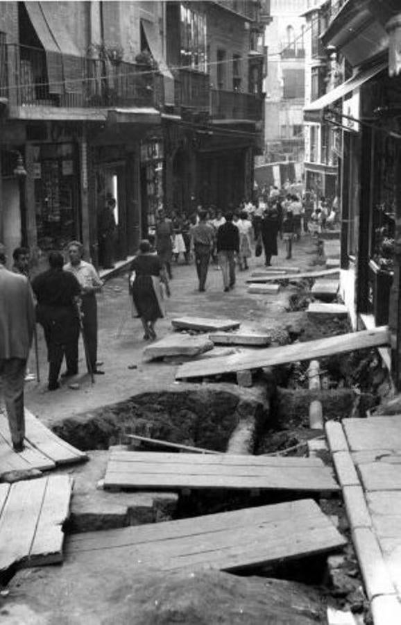 Obras de la traída del agua del Torcón en 1948. 