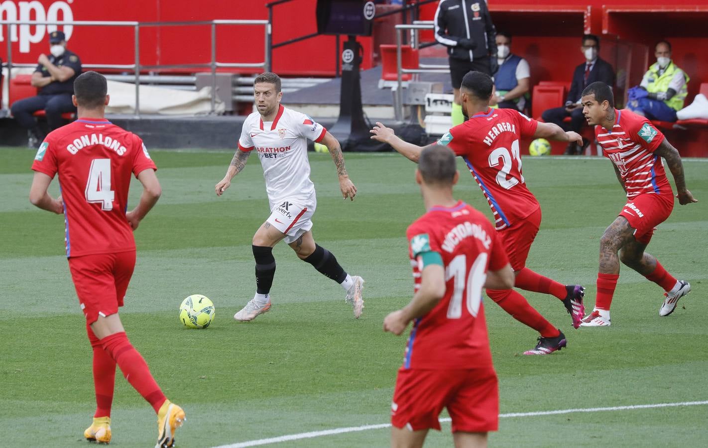 Partido entre el Sevilla y el Granada