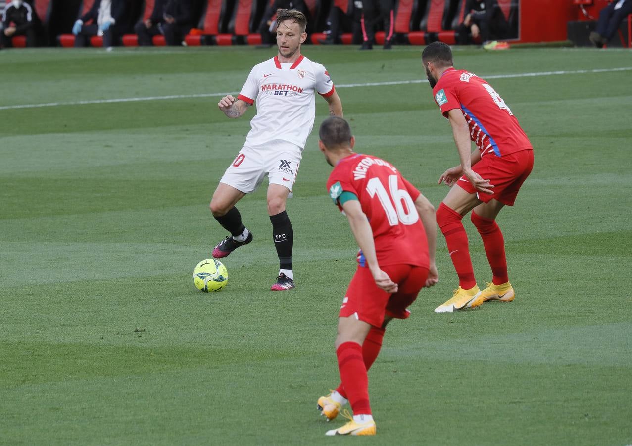 Partido entre el Sevilla y el Granada