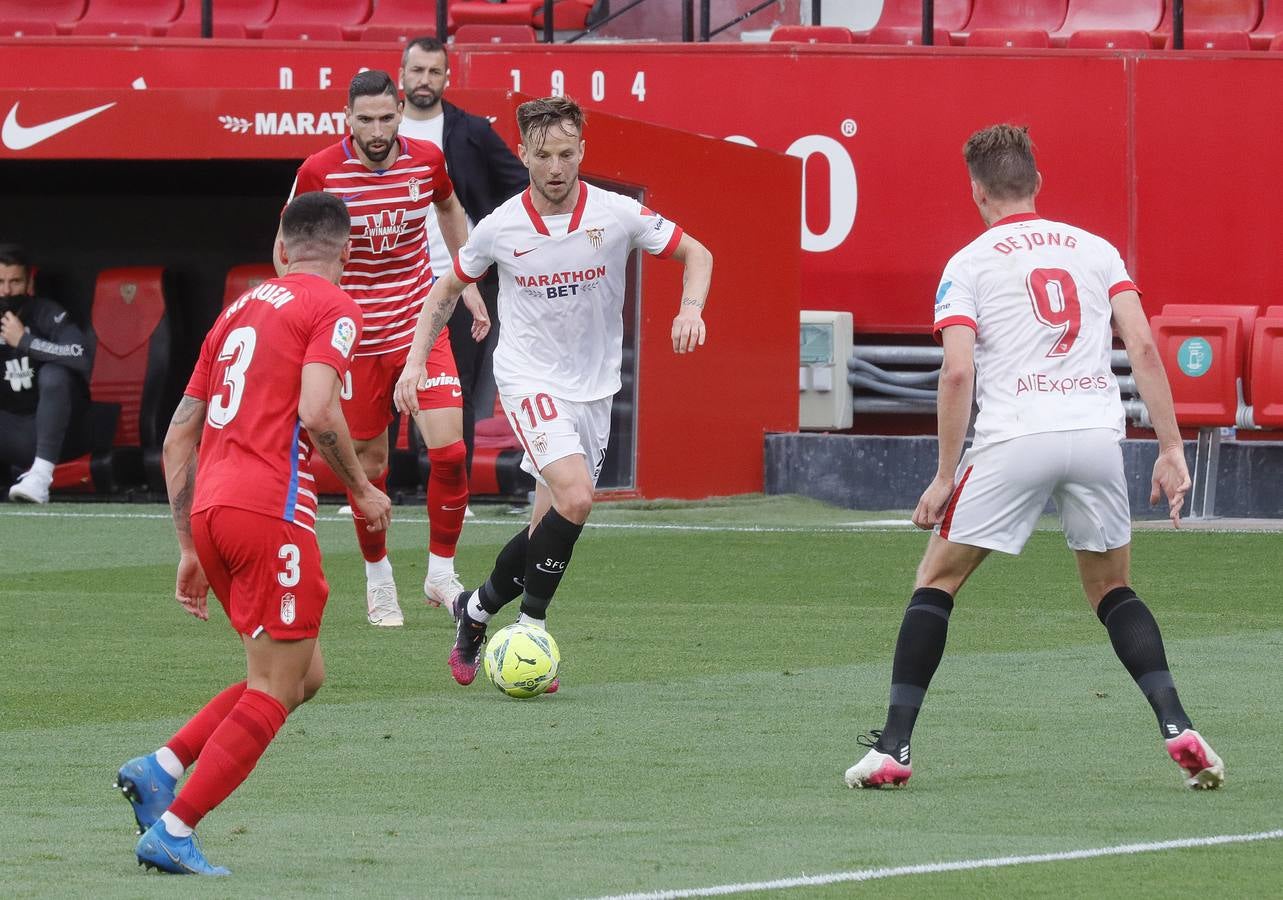 Partido entre el Sevilla y el Granada