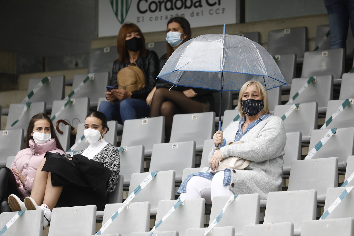 En imágenes, el ambiente del Córdoba CF - Tamaraceite