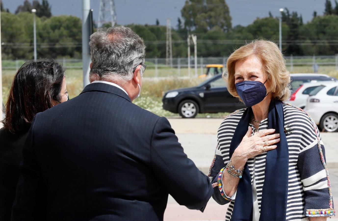 Visita de Su Majestad la Reina Doña Sofía al Banco de Alimentos de Sevilla