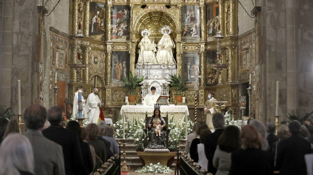 Misa Solemne en conmemoración del 500 aniversario de la muerte de Magallanes