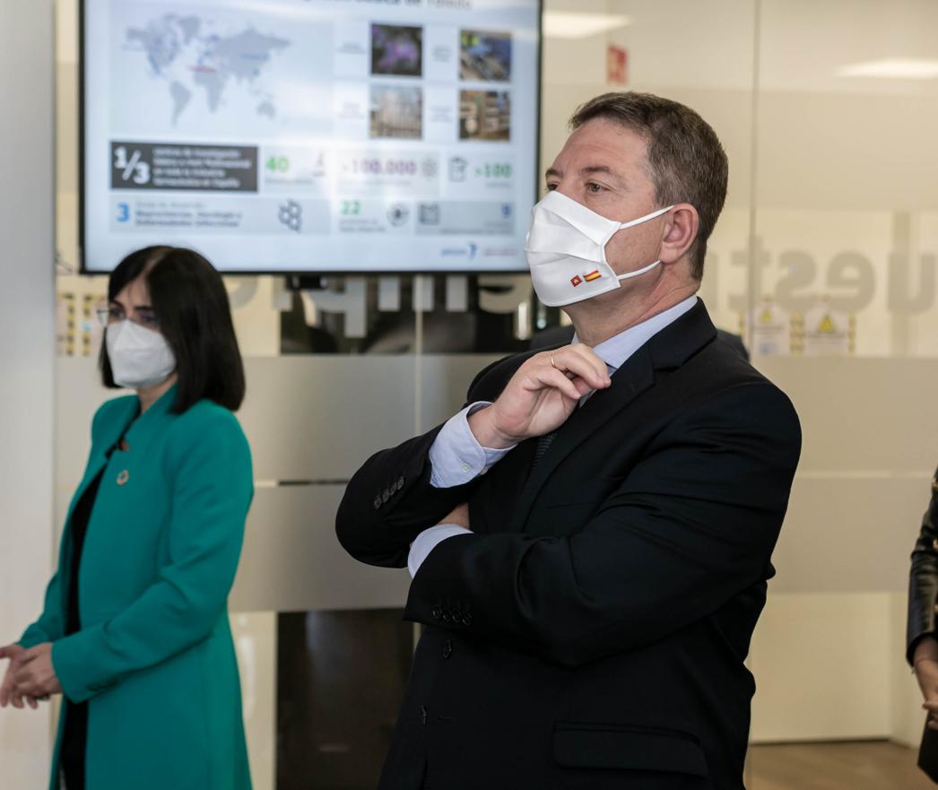 Pedro Sánchez visita las instalaciones de la farmacéutica Janssen en Toledo