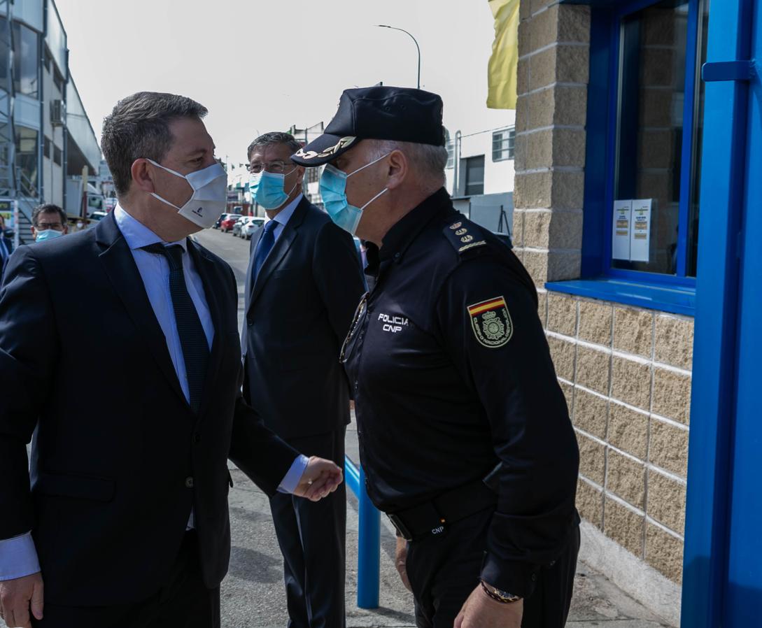 Pedro Sánchez visita las instalaciones de la farmacéutica Janssen en Toledo