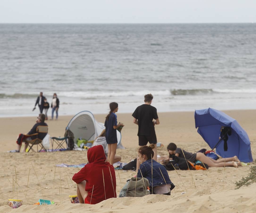 Ambiente este sábado en algunas playas onubenses