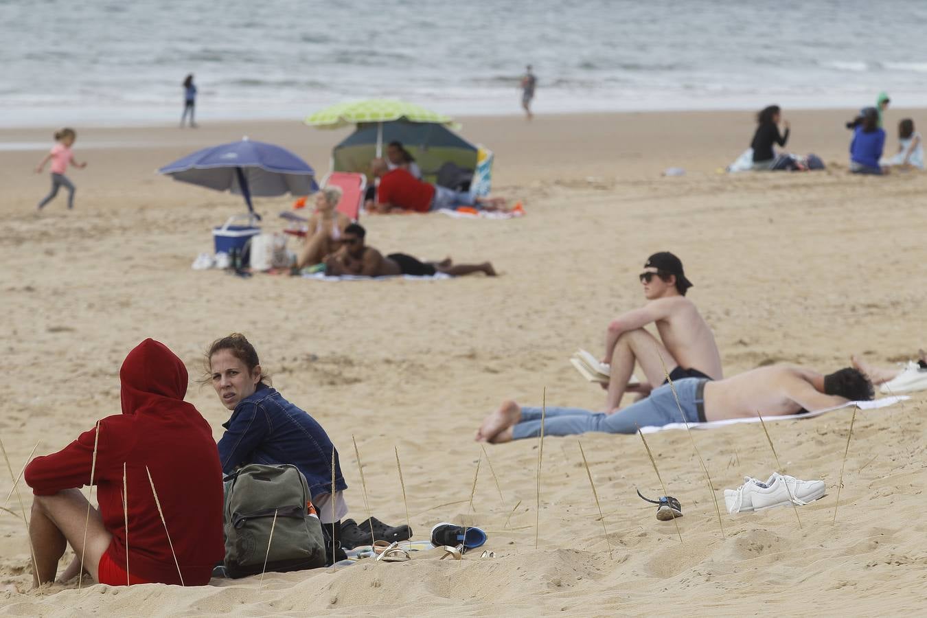 Ambiente este sábado en algunas playas onubenses