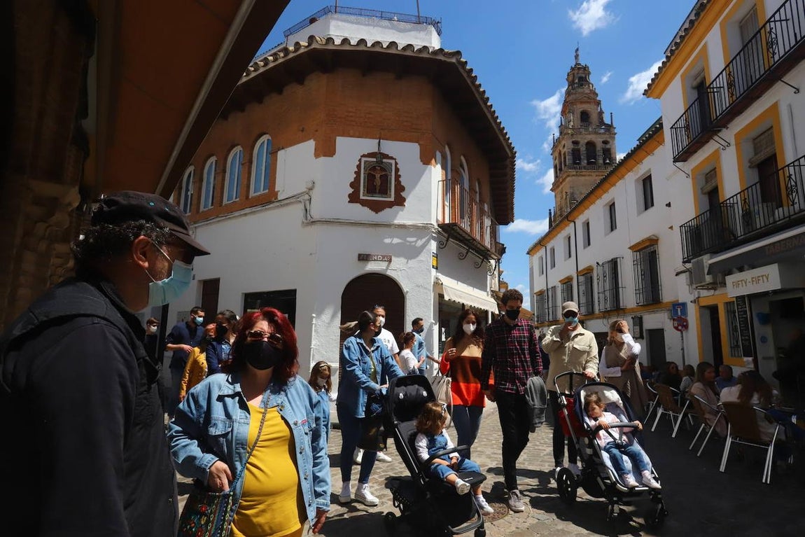 El ambiente en la Judería y el Centro de Córdoba, en imágenes
