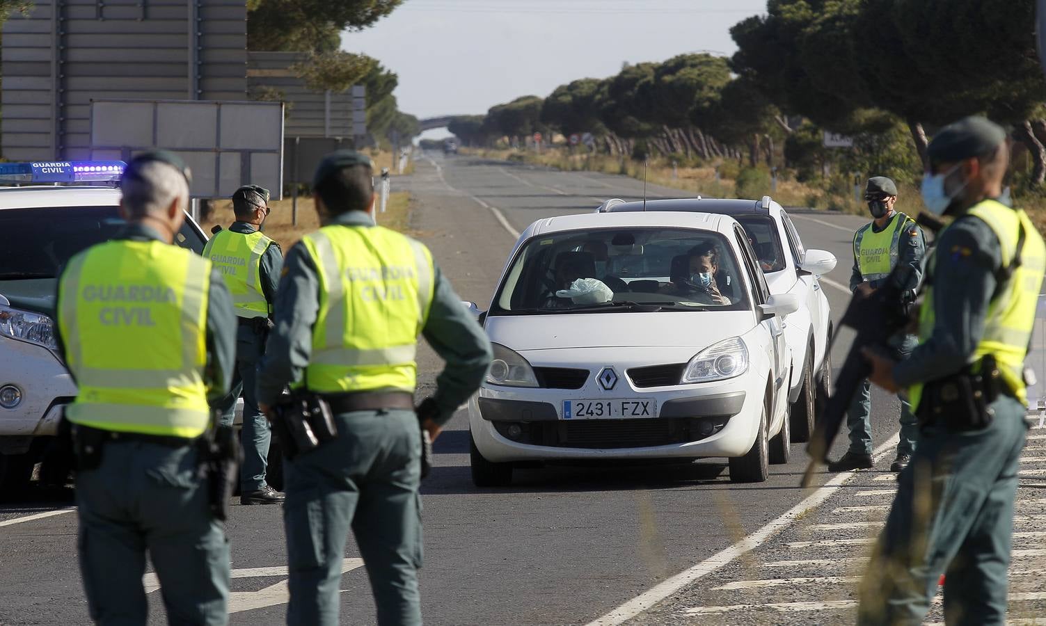 Controles a la entrada de Matalascañas