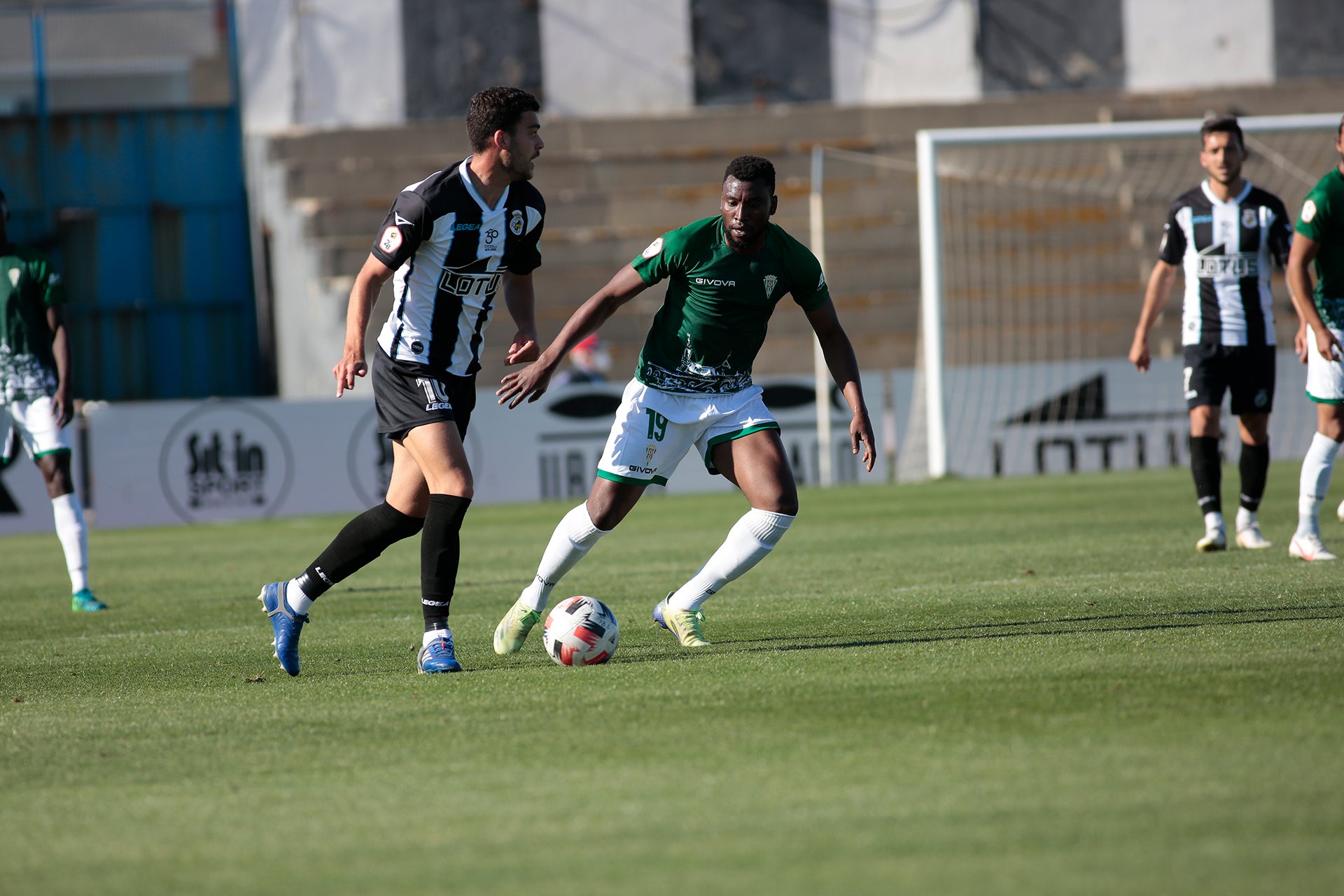 Las mejores imágenes del Linense - Córdoba CF