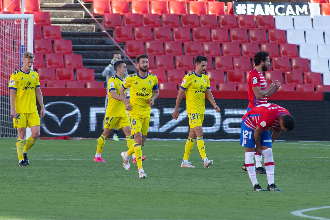 FOTOS: La victoria del Cádiz en Granada, en imágenes