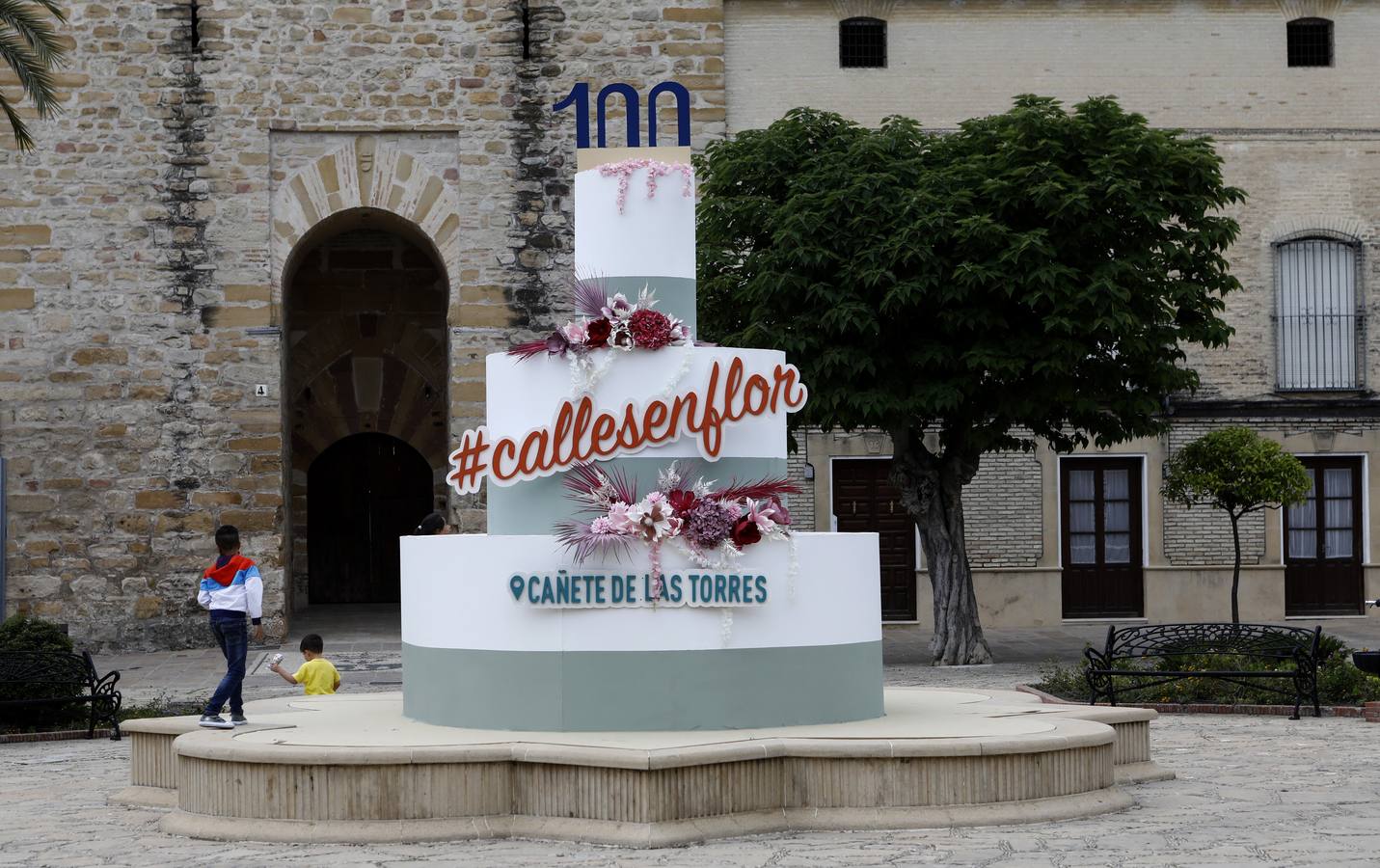 Cañete de las Torres y su paraíso floral, en imágenes