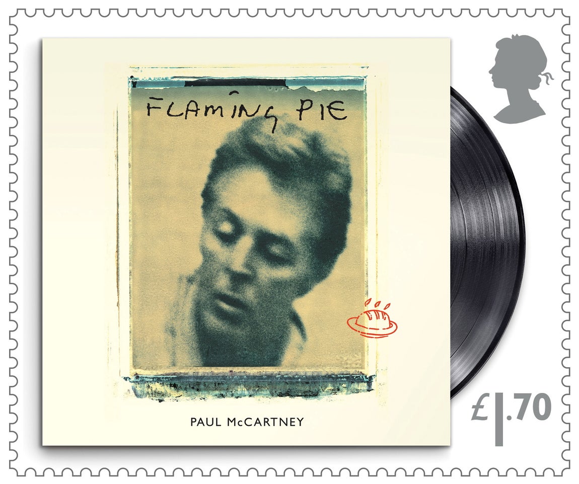 «Paul McCartney sigue siendo una figura vital en el centro del rock y el pop, un artista cuyo legado es inmenso, pero cuya obra sigue generando atención popular y aclamación de la crítica», ha afirmado David Gold, de la Royal Mail