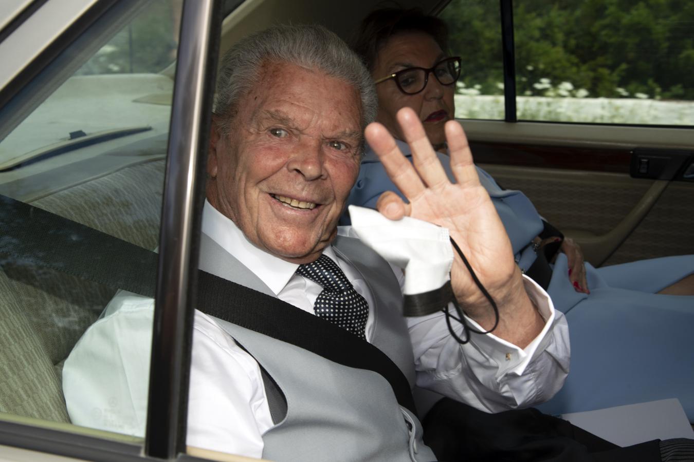 Antonio Ruiz Rodríguez a su llegada a la boda. 