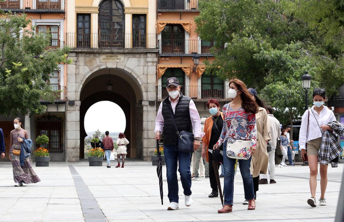 Regresan poco a poco los turistas a Toledo