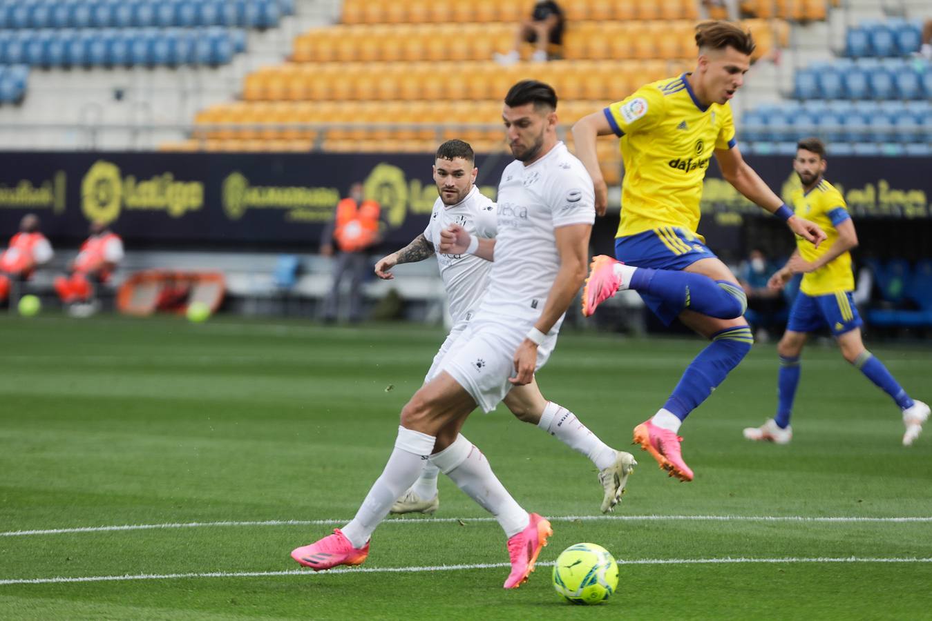 Fotos: Partido Cádiz-Huesca