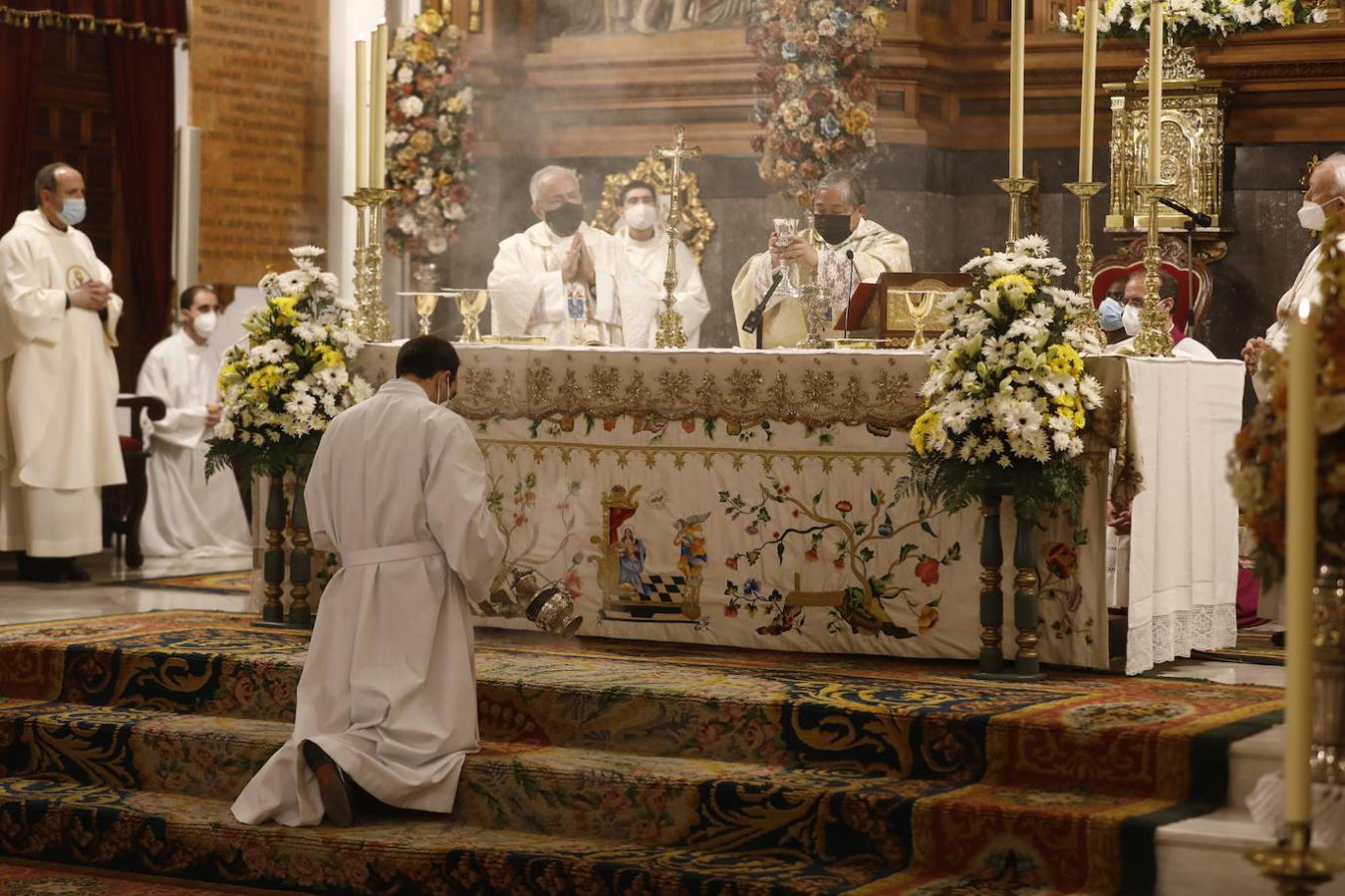 La misa en Montilla del Nuncio del Papa, en imágenes