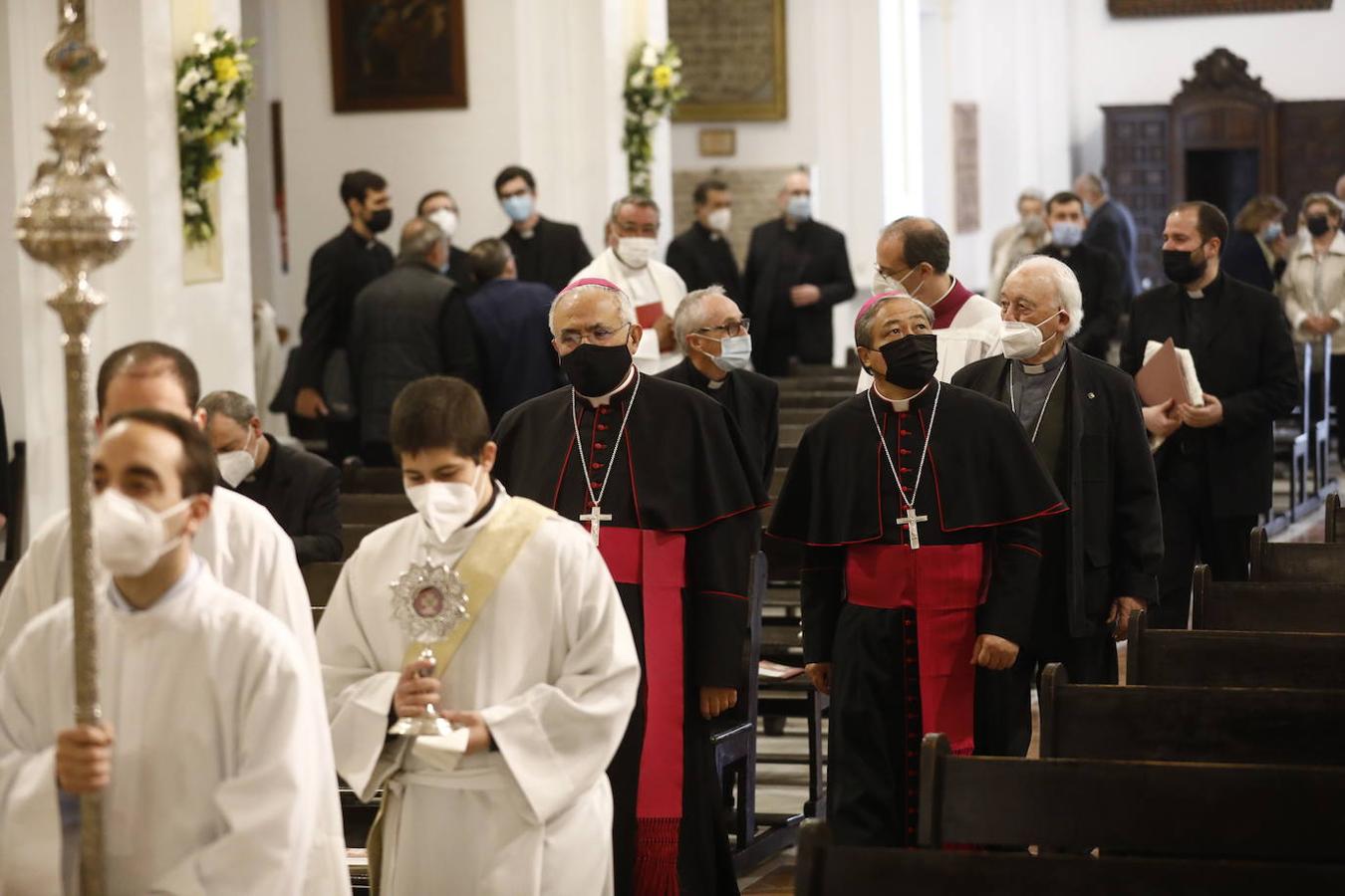 La misa en Montilla del Nuncio del Papa, en imágenes