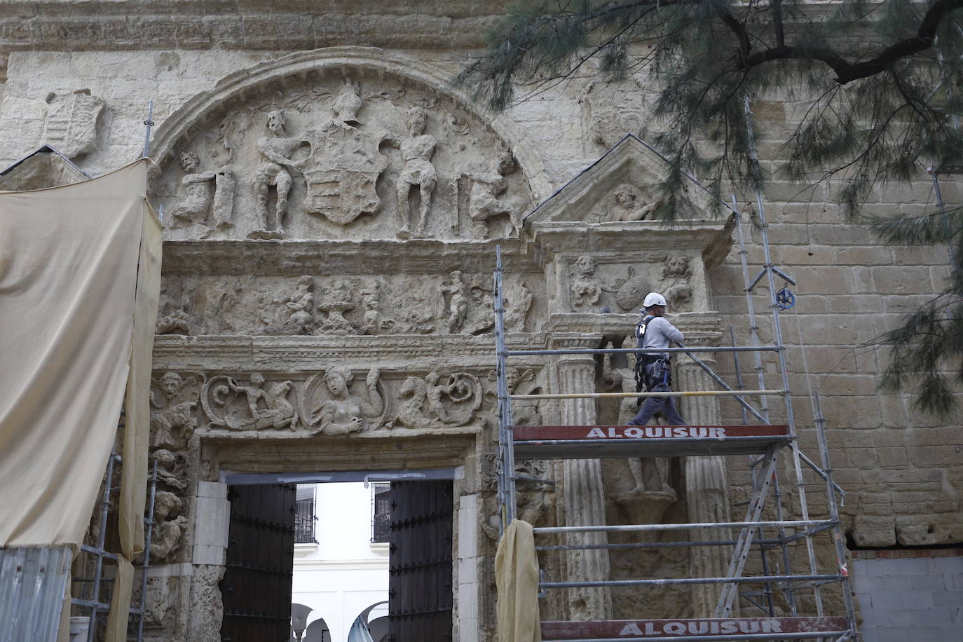 La nueva fachada del Museo Arqueológico de Córdoba, en imágenes