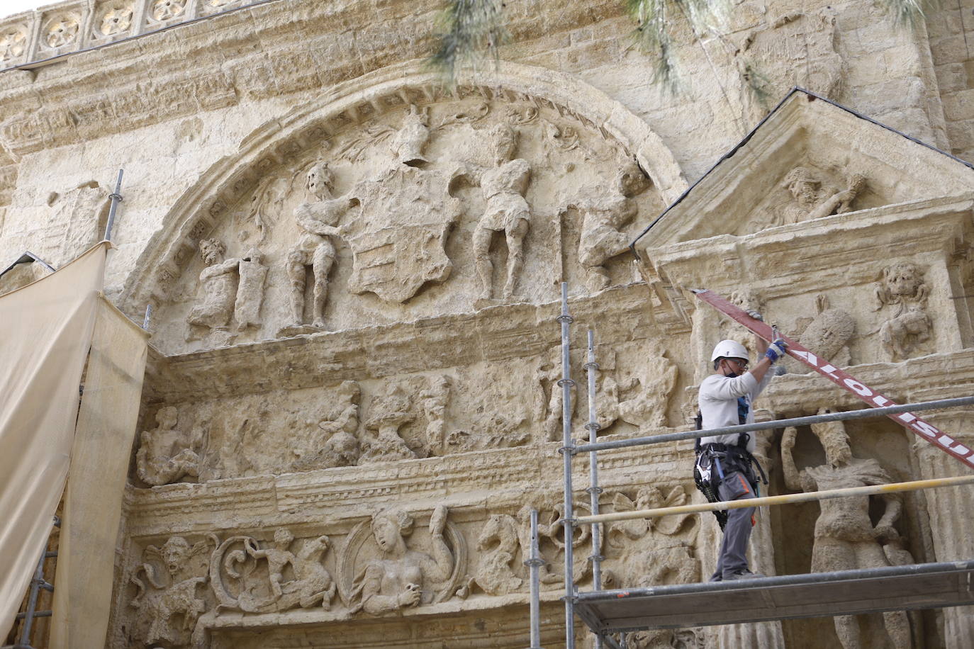 La nueva fachada del Museo Arqueológico de Córdoba, en imágenes