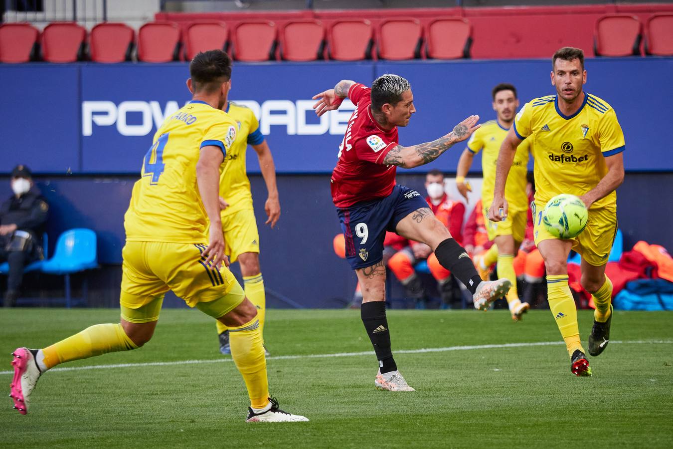 FOTOS: Las imágenes del Osasuna - Cádiz