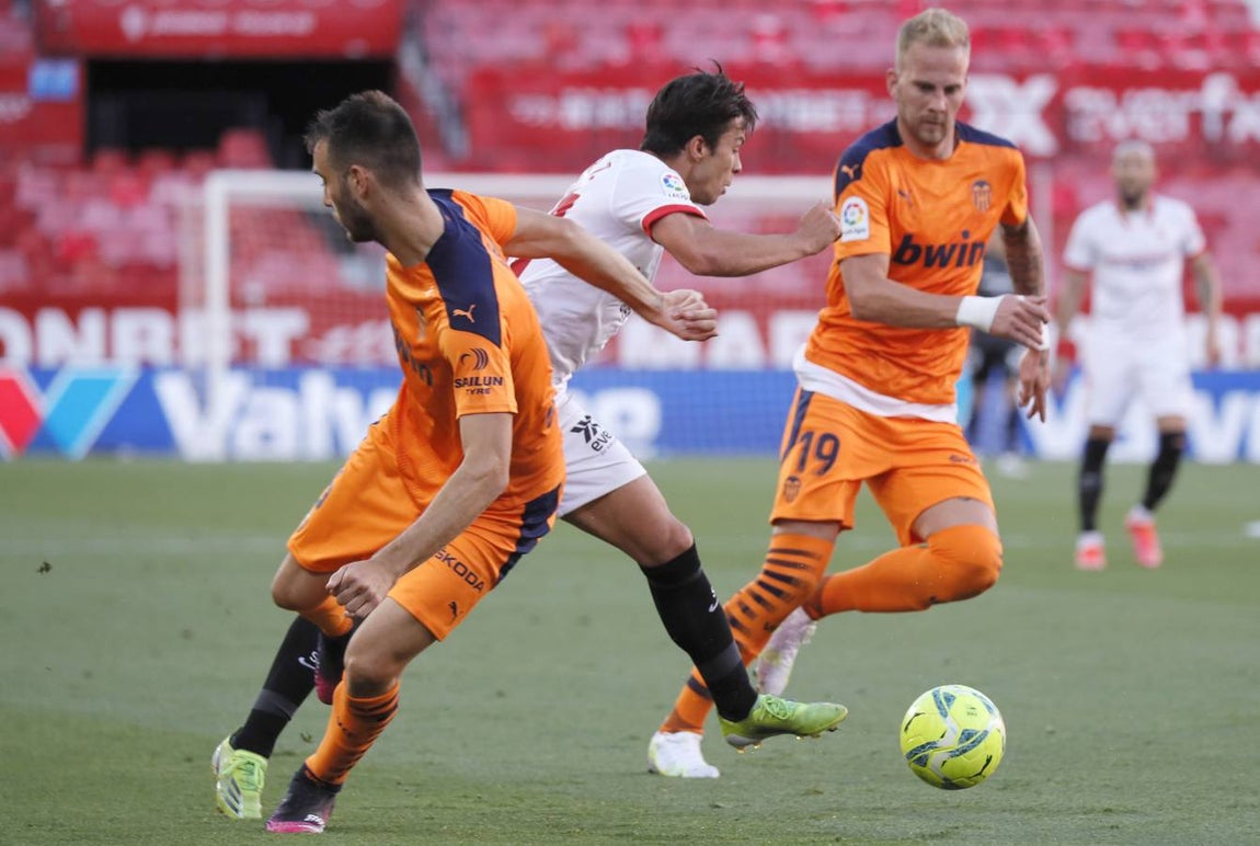 Partido entre el Sevilla F.C. y el Valencia C.F.