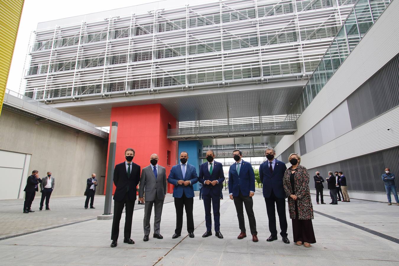 La Universidad de Sevilla recibe el primer edificio de la Politécnica en la Cartuja