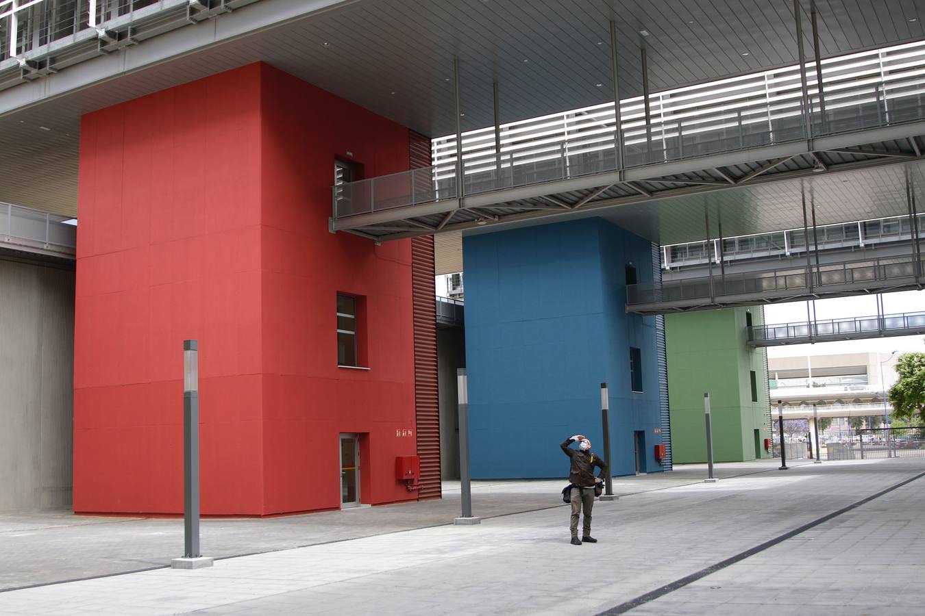 La Universidad de Sevilla recibe el primer edificio de la Politécnica en la Cartuja