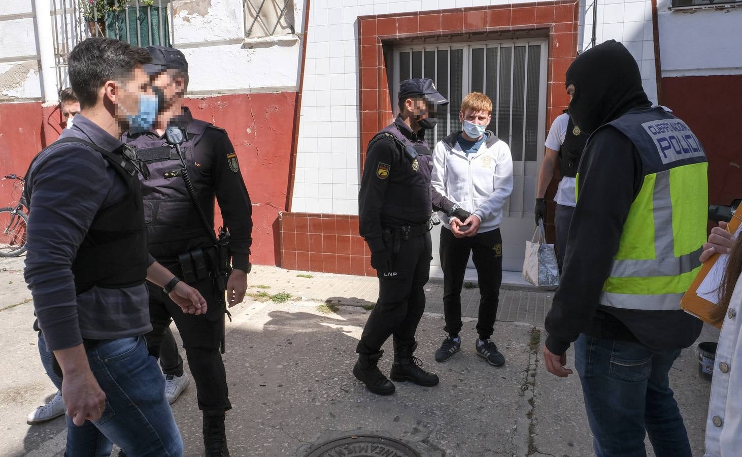 Operación de la Policía Nacional contra el tráfico de drogas en San Fernando