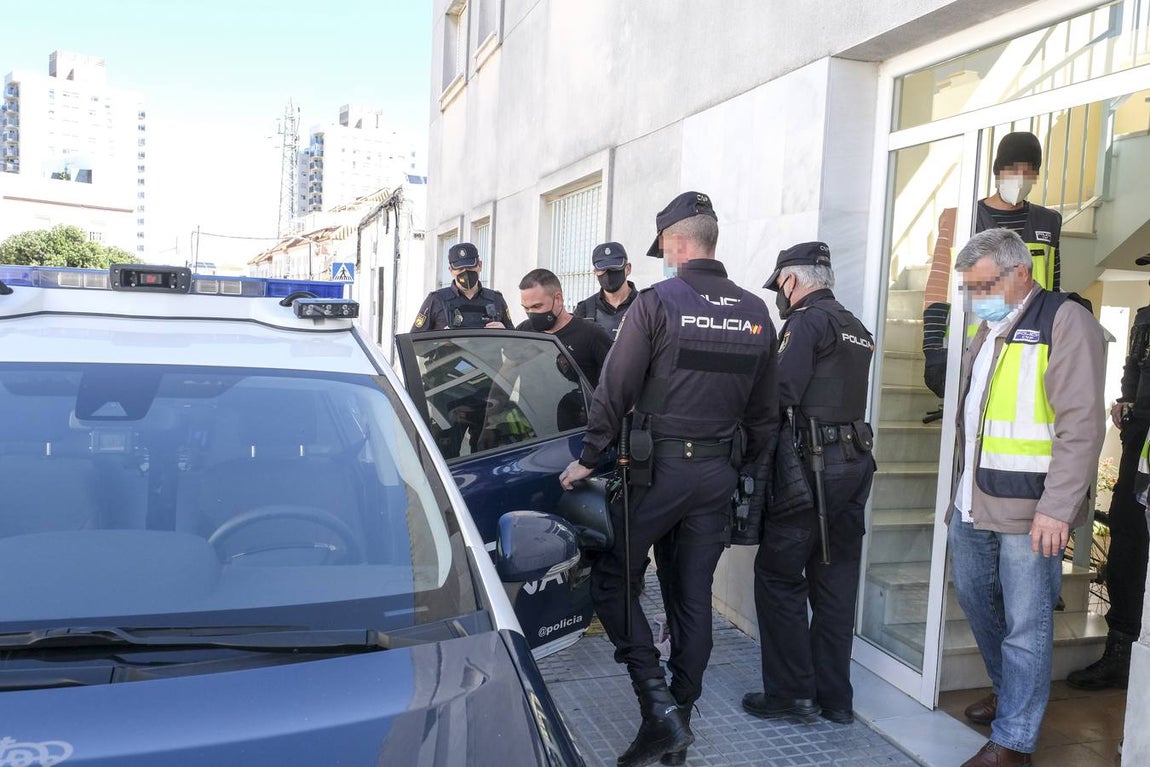 Operación de la Policía Nacional contra el tráfico de drogas en San Fernando