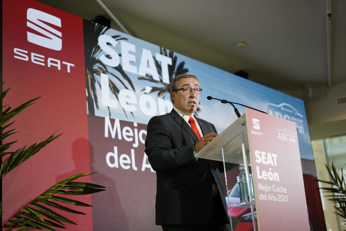 El modelo, fabricado en España, en la planta catalana de Martorell, es el primer coche en el casi medio siglo de historia que repite, tras haber sido considerado merecedor del premio también en la edición de 2014. 