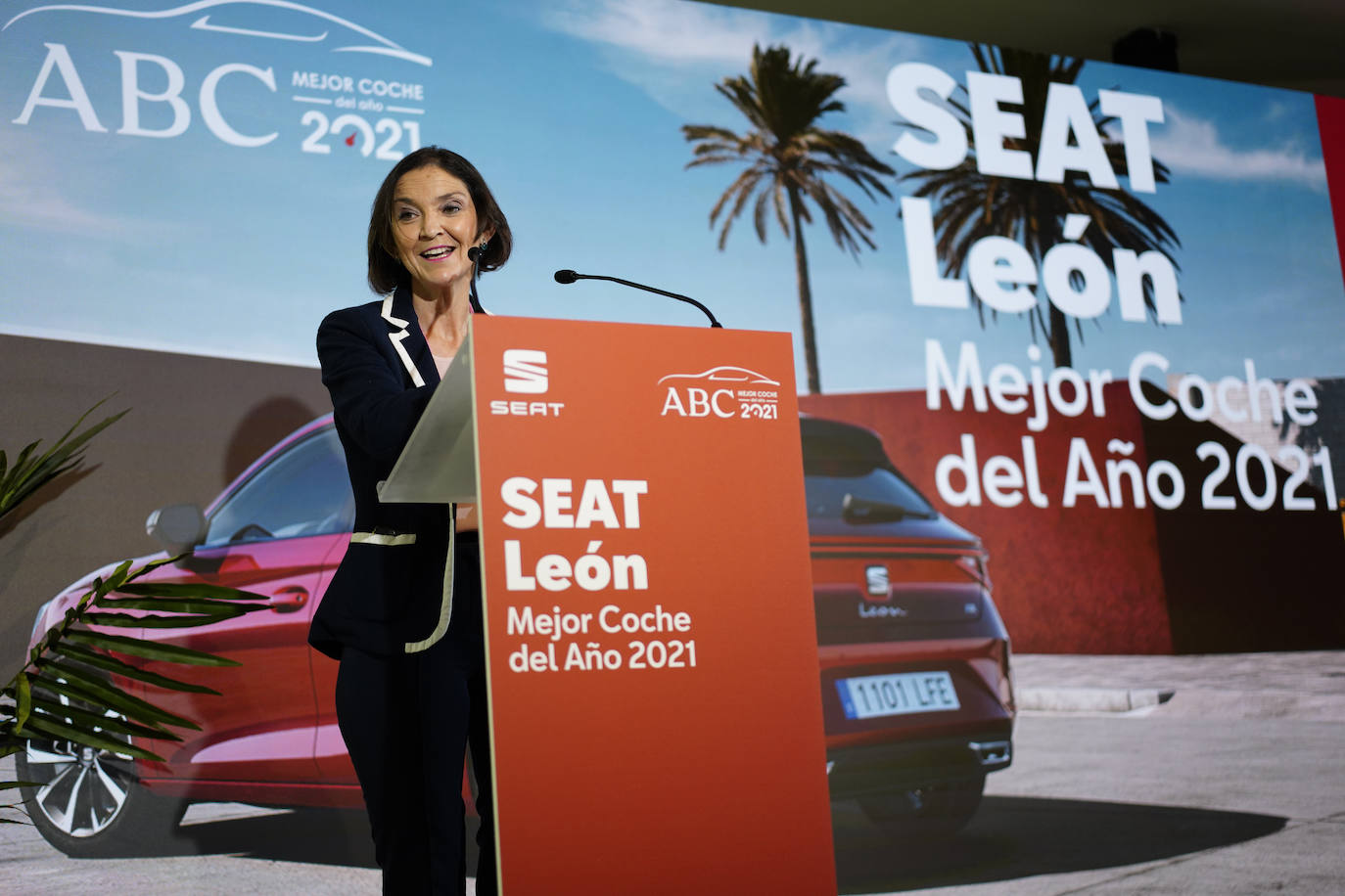 En su discurso, Maroto ha resaltado que el sector del automóvil «es prioritario y va a ser protagonista del plan de recuperación con inversiones que pueden movilizar más de 10.000 millones de euros».. 