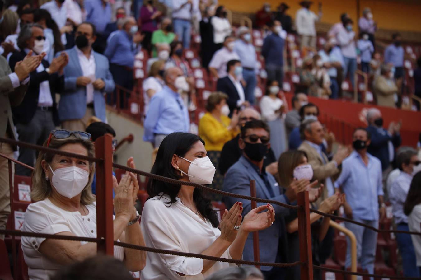 El ambiente en el tendido, en la novillada de la Feria Taurina de Córdoba