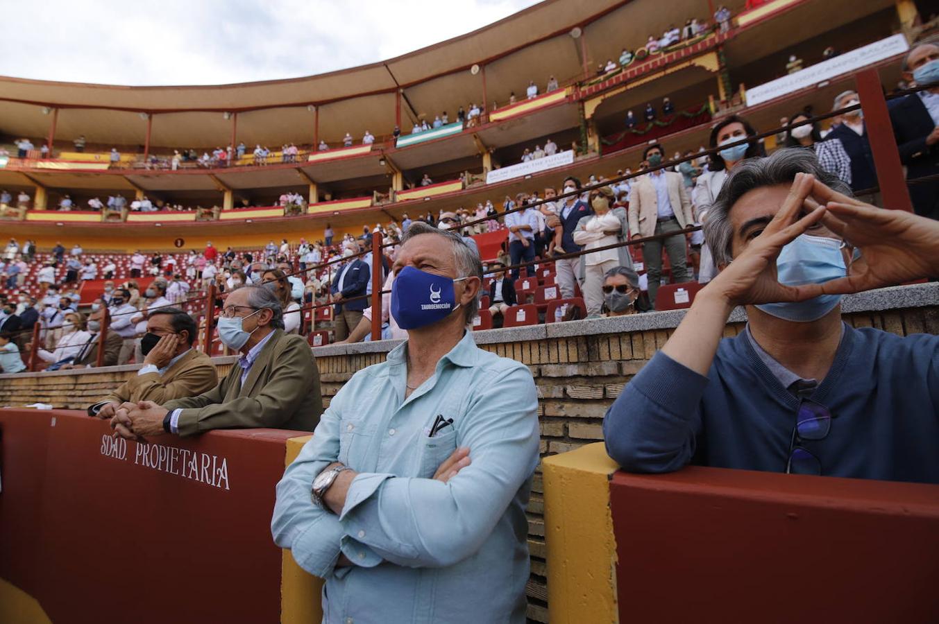 El ambiente en el tendido, en la novillada de la Feria Taurina de Córdoba