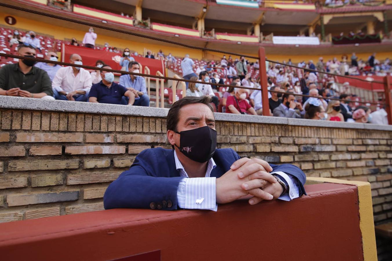 El ambiente en el tendido, en la novillada de la Feria Taurina de Córdoba