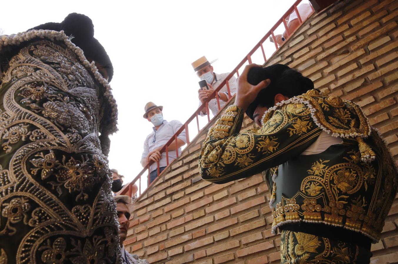 El ambiente en el tendido, en la novillada de la Feria Taurina de Córdoba