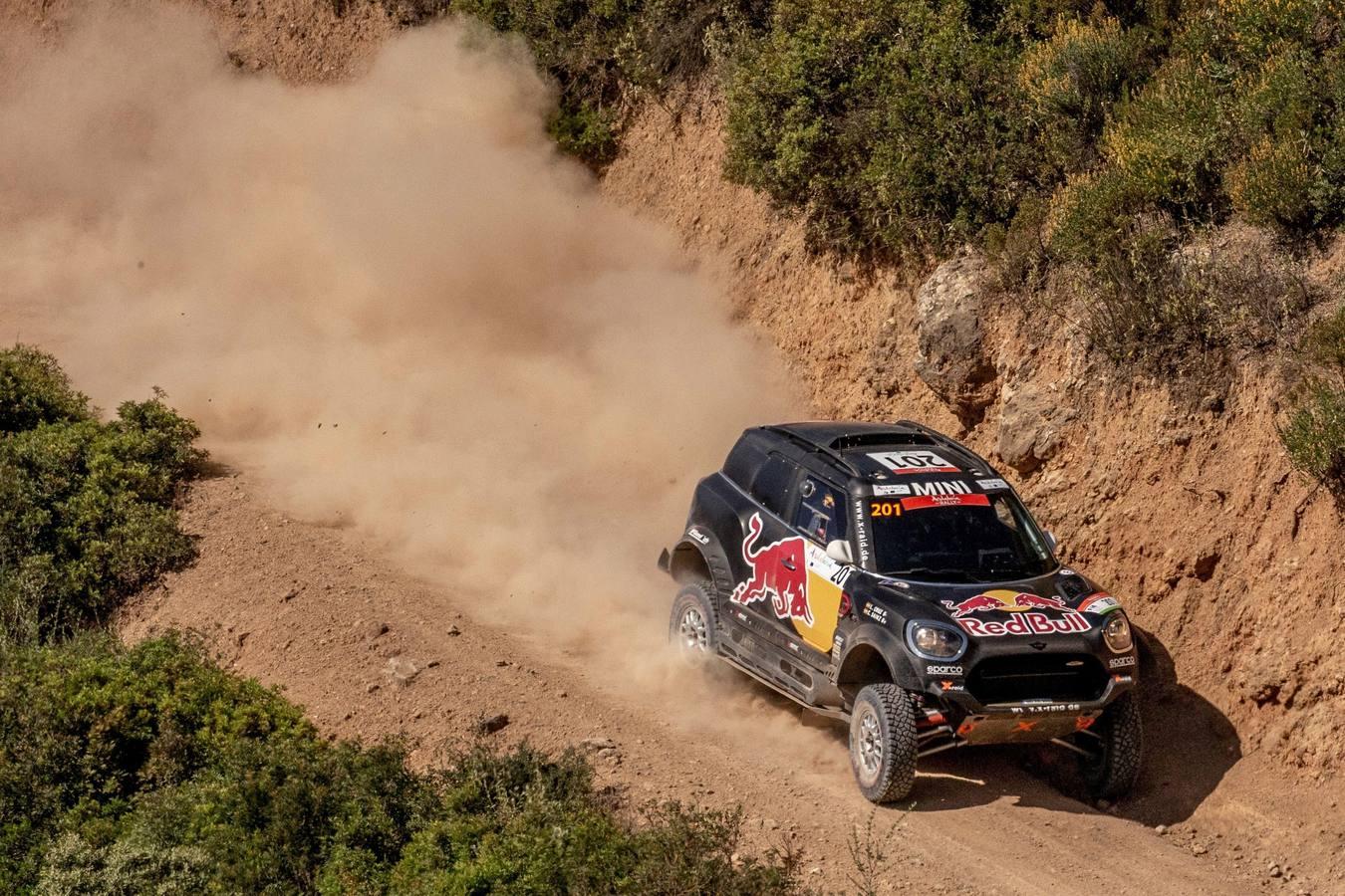 El paso de Carlos Sainz por Palma del Río y Santaella con el Andalucía Rally, en imágenes